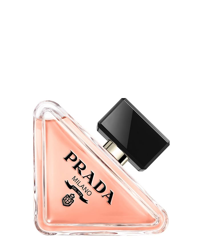 Homage to Prada Paradoxe